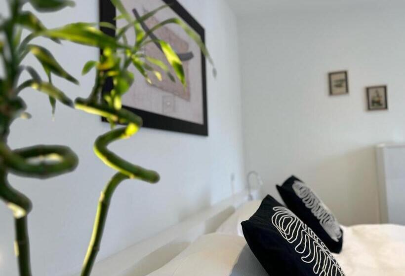 Quarto Superior, La Bastide