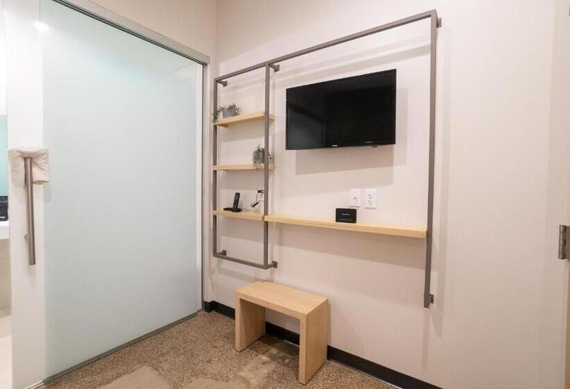 اتاق استاندارد برای معلولان, Sova Microroom & Social
