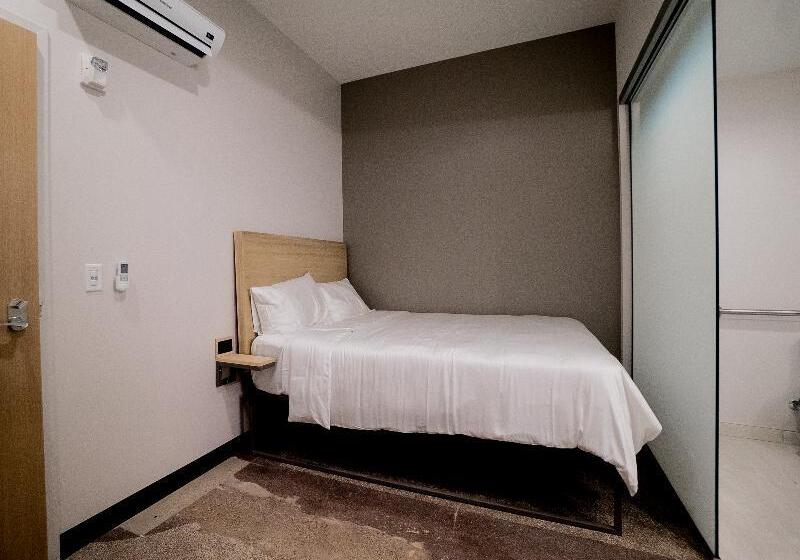اتاق استاندارد, Sova Microroom & Social