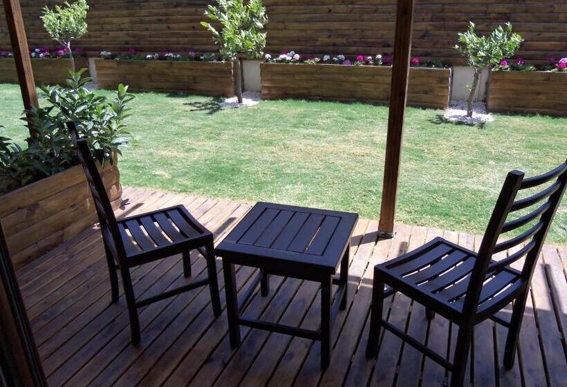 سوییت, Alaçatı çınar Boutique