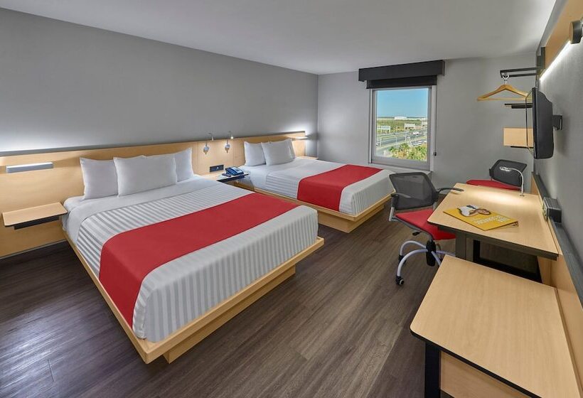 ２ダブルベッドのスタンダードルーム, City Express By Marriott Monterrey Aeropuerto