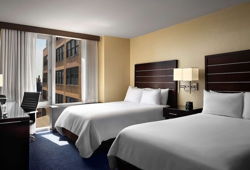 اتاق استاندارد با 2 تخت دوبل, Hilton New York Fashion District