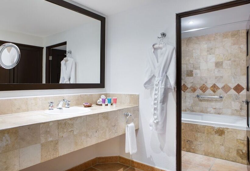 キングサイズベッドのクラブルーム, Hyatt Ziva Los Cabos  All Inclusive