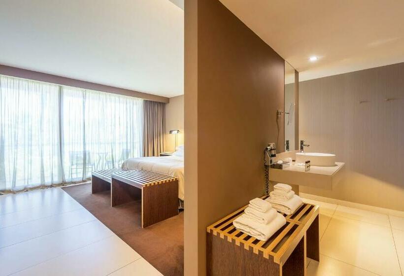 חדר סטנדרט נוף לבריכה, Kimpton Atlantico Algarve, An Ihg