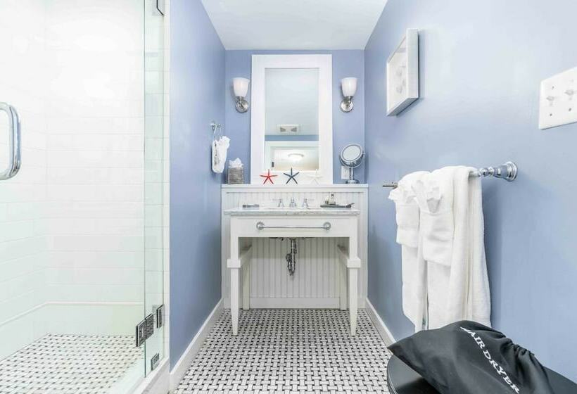 Quarto Estandar Cama King, Inn At Diamond Cove