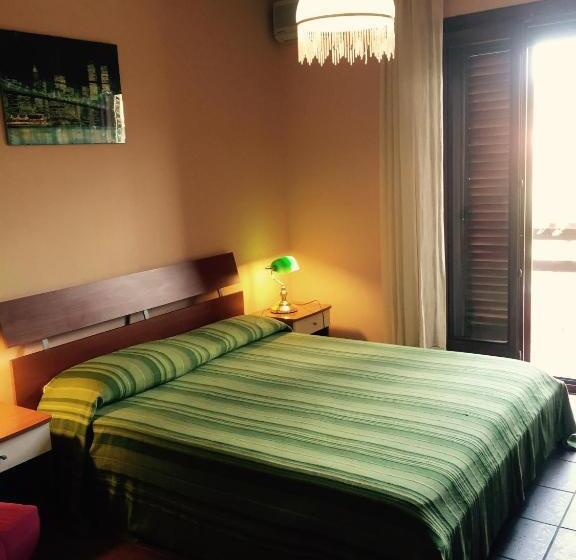 Номер Economy, La Ginestra Chia B&b