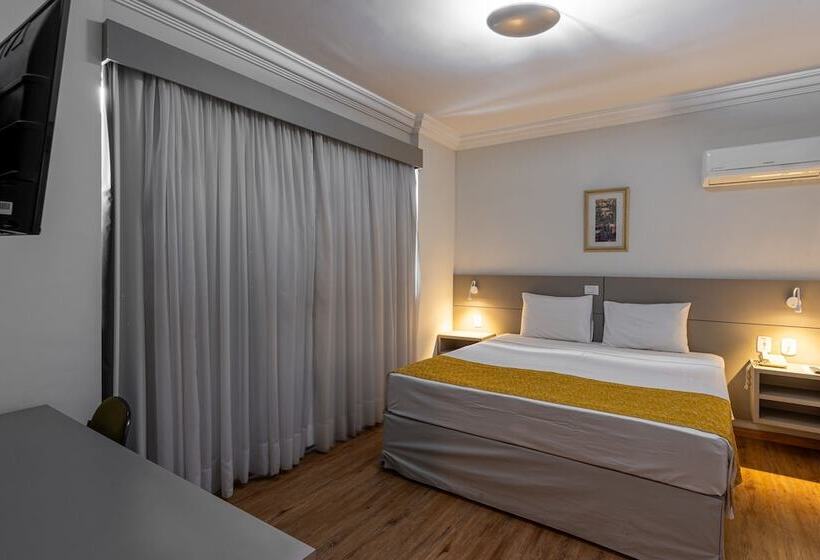 اتاق لوکس, Carlton Plaza São José Dos Campos