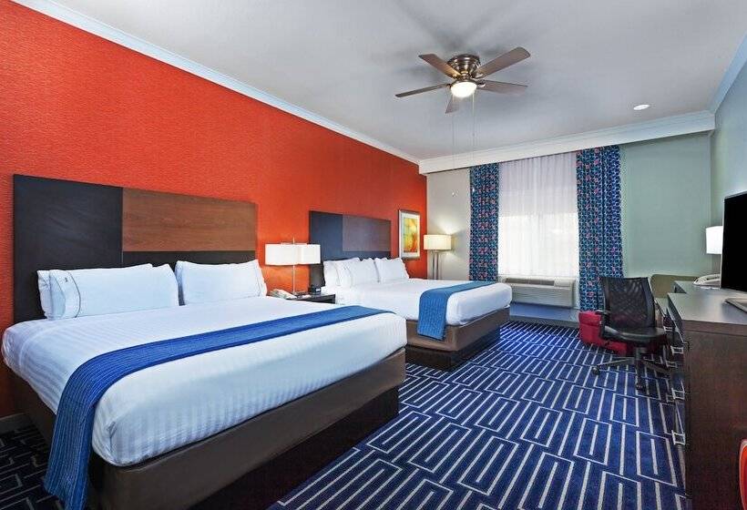 חדר סטנדרט מותאם לאדם עם מוגבלויות, Holiday Inn Express & Suites Houston East, An Ihg