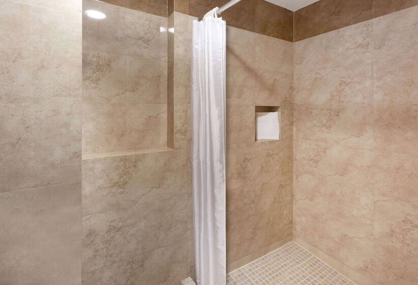 ２ダブルベッドのスタンダードルーム, Ramada Plaza By Wyndham Veracruz Boca Del Rio