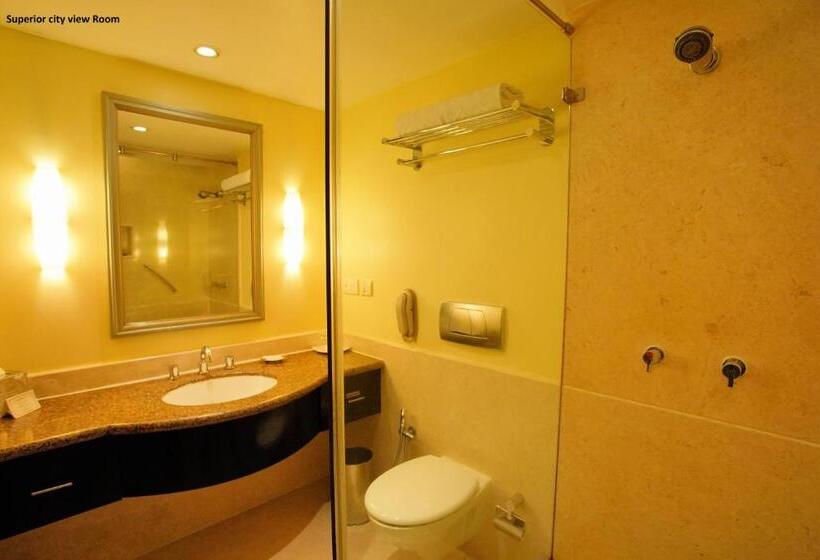 Номер Executive Вид на Море, Vivanta Ernakulam, Marine Drive