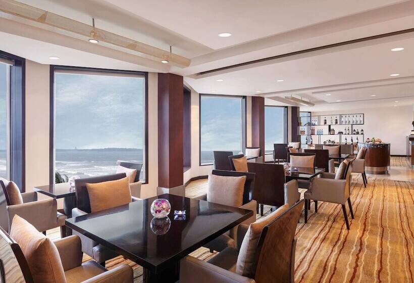 اتاق پرمیوم, Novotel Mumbai Juhu Beach