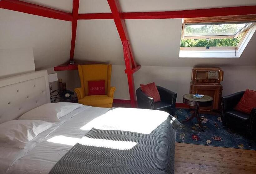 Номер Стандарт Вид на Сад, La Cour Du Puits Chambre Victor