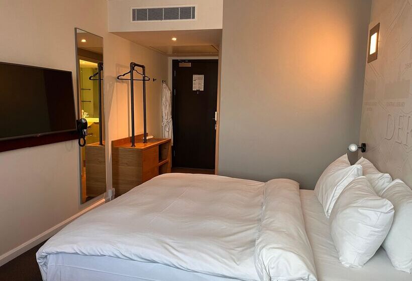 Номер Стандарт, B&b Hotel Derby