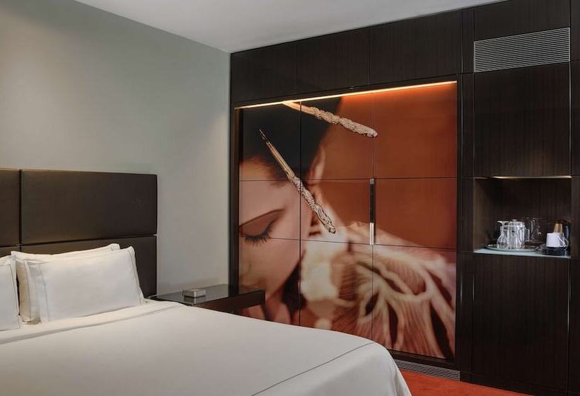 Номер Superior, Park Plaza London Westminster Bridge
