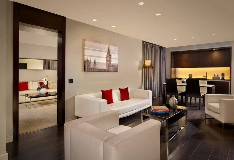 Люкс 2 Спальни, Park Plaza London Westminster Bridge