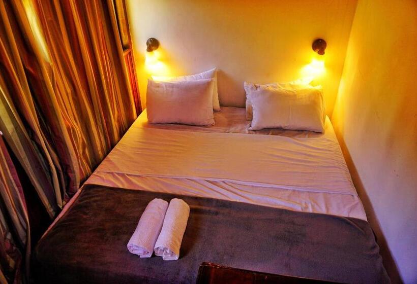 غرفة قياسية حمام مشترك, Biergarten Hostel