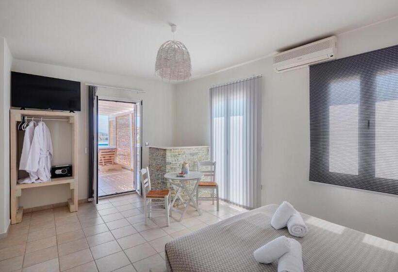 Номер Deluxe Вид на Море, Aegean Paradiso Vacation Club   Adults Only