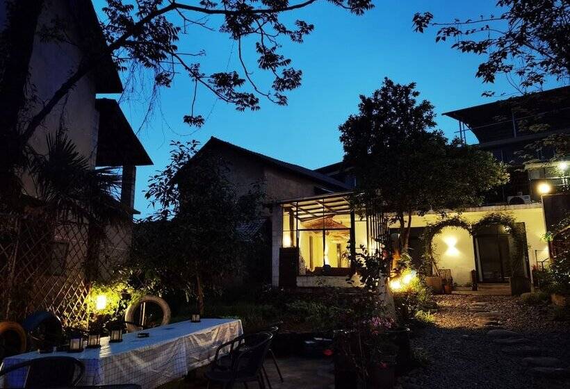 标准间, Tujia Folk Houses