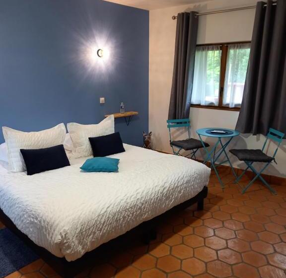 Стандартный Номер Кровать Кинг, Chambres Et Gites D étretat