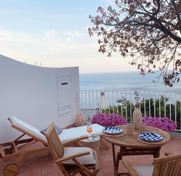 سوییت لوکس, Villa Fortuna