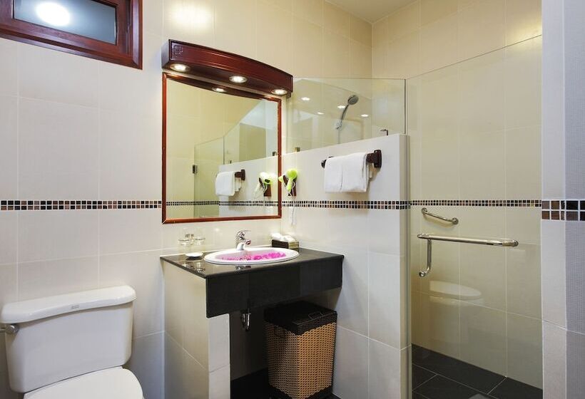 اتاق لوکس با چشم‌انداز باغ, Amaryllis Resort & Spa