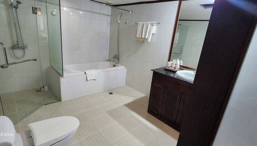 اتاق لوکس, Eg Paradise Angkor Villa