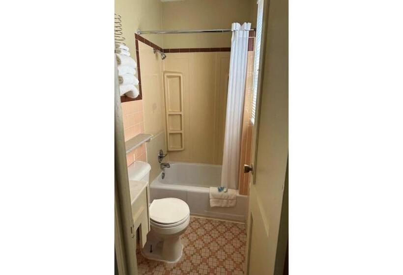 Стандартный Номер Кровать Кинг, Love Hotels Murdo On Interstate 90