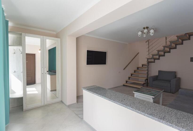 Апартаменты 1 Спальня, Villa Grey House