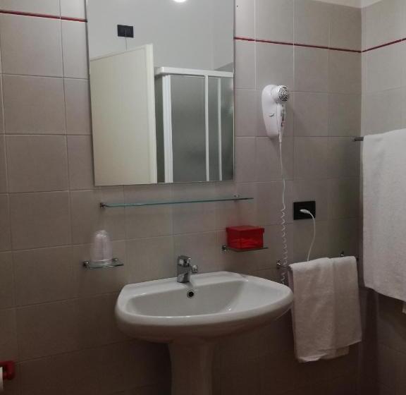Номер Стандарт Вид на Озеро, Bellerive Ristorante Albergo