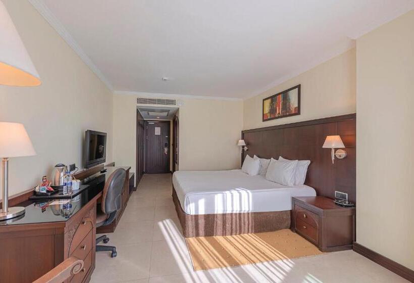 اتاق استاندارد با تخت بزرگ, Crowne Plaza Antalya, An Ihg