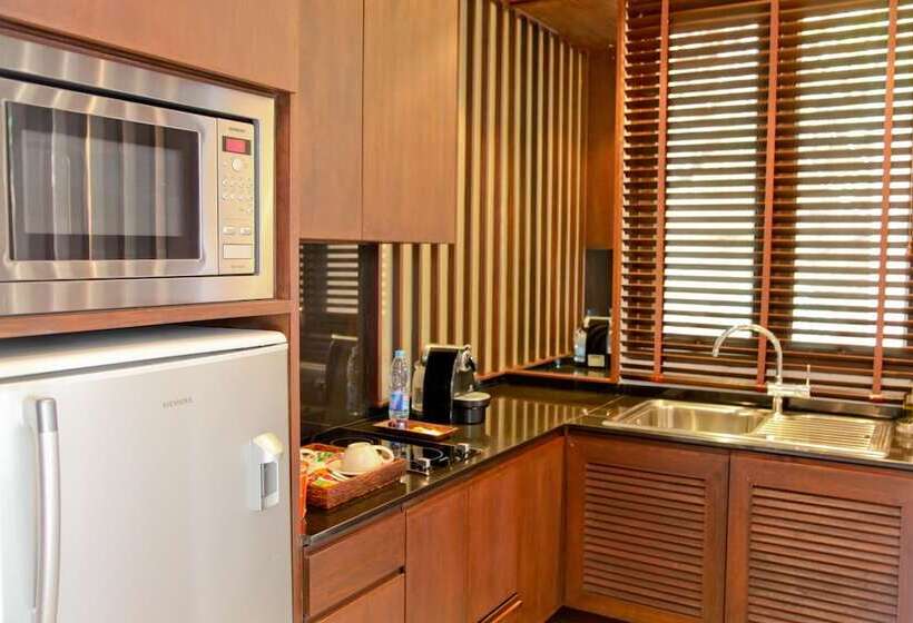 ویلای دلوکس 1 خوابه با چشم‌انداز دریا, Sri Panwa Phuket Luxury Pool Villa Hotel   Sha Plus