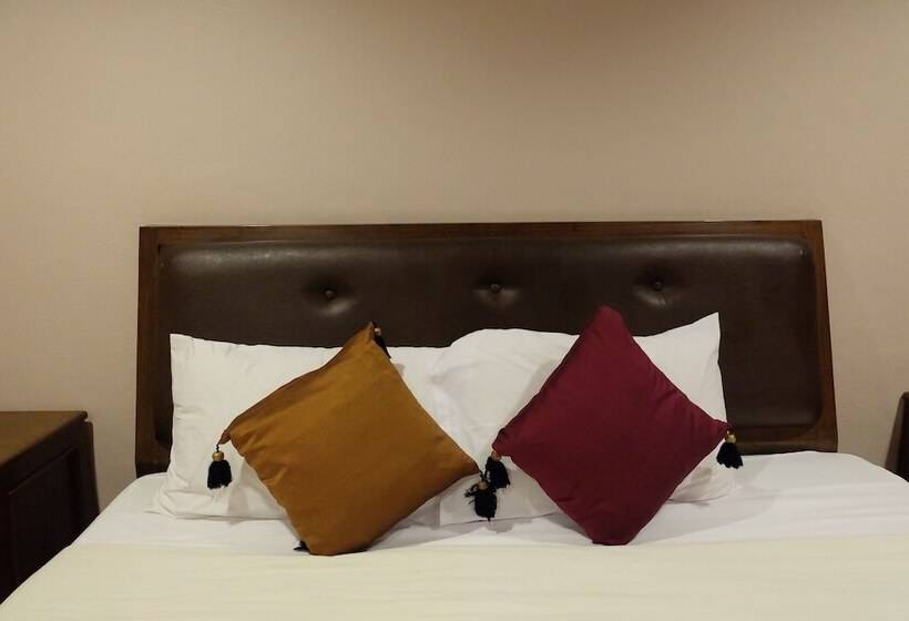 Номер Стандарт Совместная Ванная, Starbright Court   Hostel