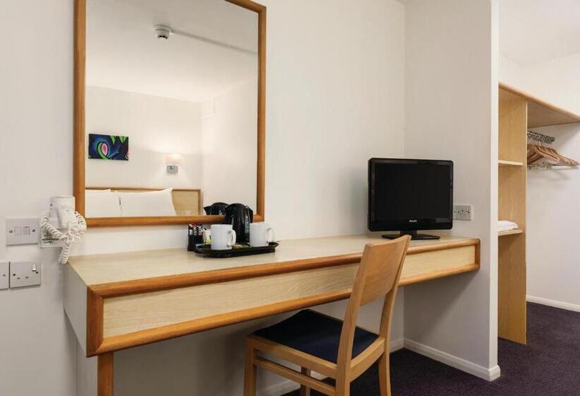 Номер Стандарт, Days Inn Bridgend Cardiff