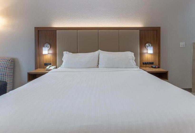 标准间, Holiday Inn Express & Suites Milwaukee Nw   Park Place, An Ihg