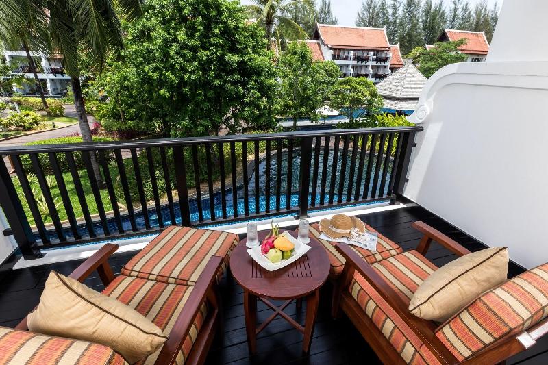 Номер Deluxe Вид на Бассейн, Jw Marriott Khao Lak Resort And Spa