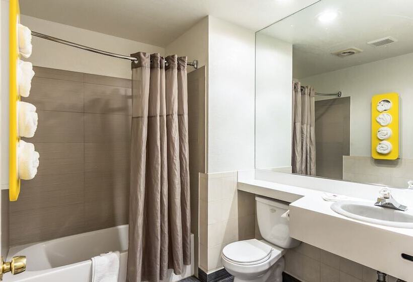 스탠다드 룸 더블 침대 2개, Motel 6 Elizabeth, Nj   Newark Liberty Intl Airport