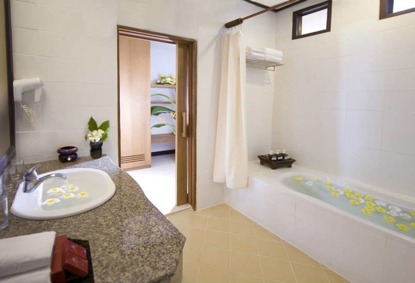 Семейный Номер, Thai House Beach Resort