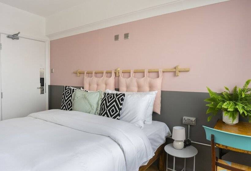 Номер Стандарт, Ph Hostel Liverpool