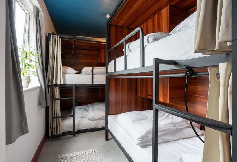 Кровать в Общей Комнате, Ph Hostel Liverpool