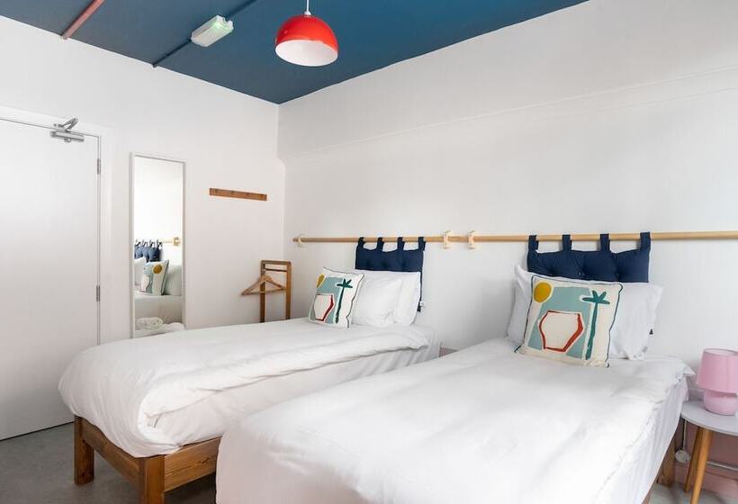 Номер Стандарт, Ph Hostel Liverpool