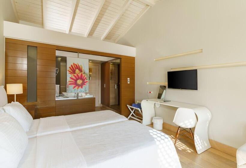 Номер Стандарт, Aegean Pearl