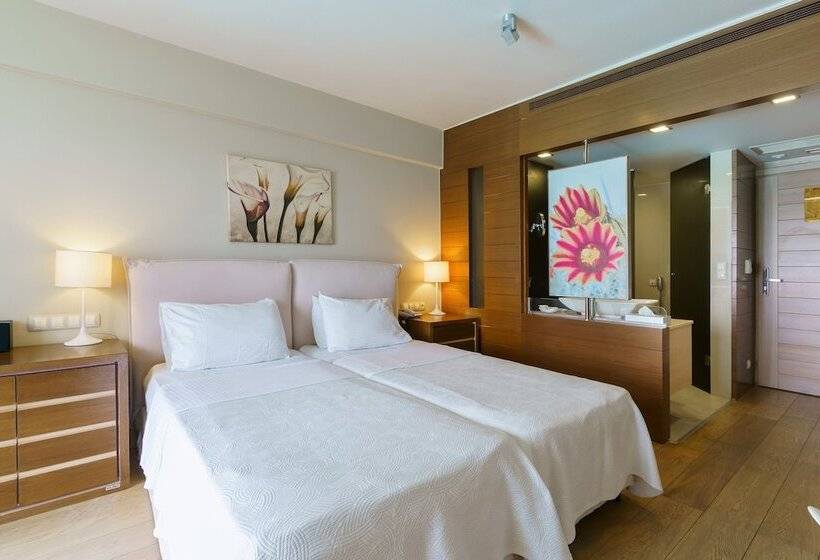 Номер Стандарт Вид на Море, Aegean Pearl