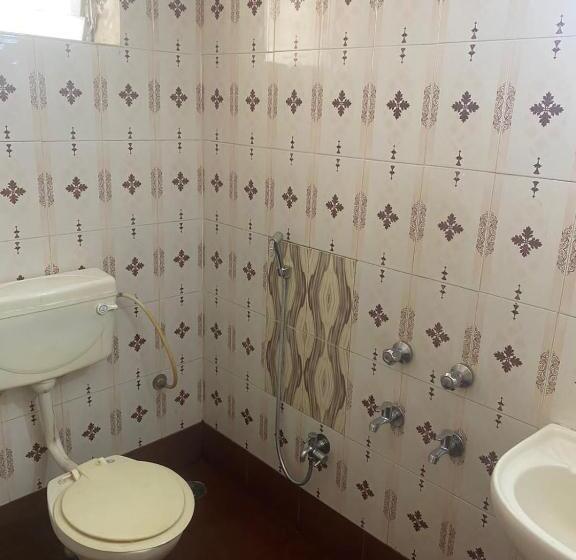 اتاق استاندارد با تخت بزرگ, Baga Villa