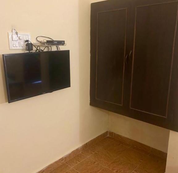 اتاق استاندارد با تخت بزرگ, Baga Villa