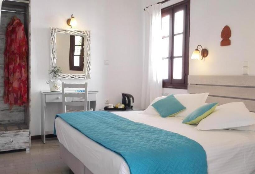 Номер Стандарт, Christina Hotel, Adults Only, Heated Salt Water Pool