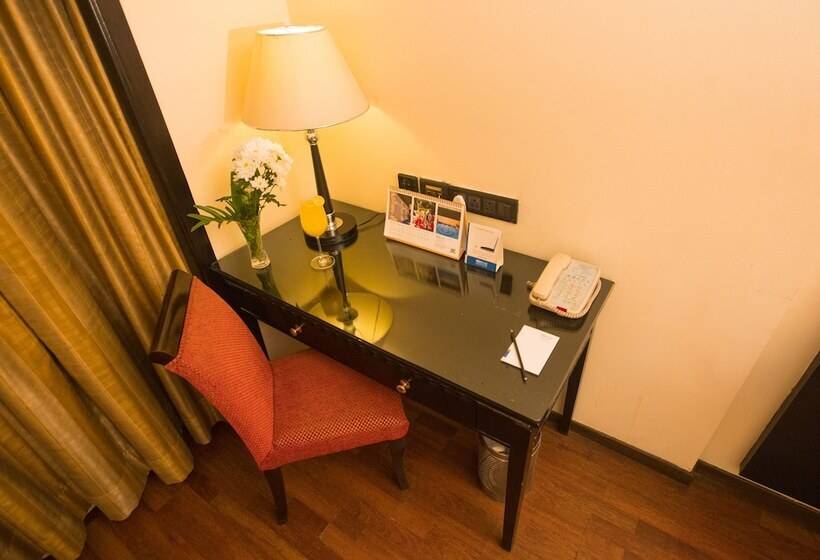Номер Клуб, Fortune Park Jp Celestial, Bengaluru   Member Itc S Hotel Group