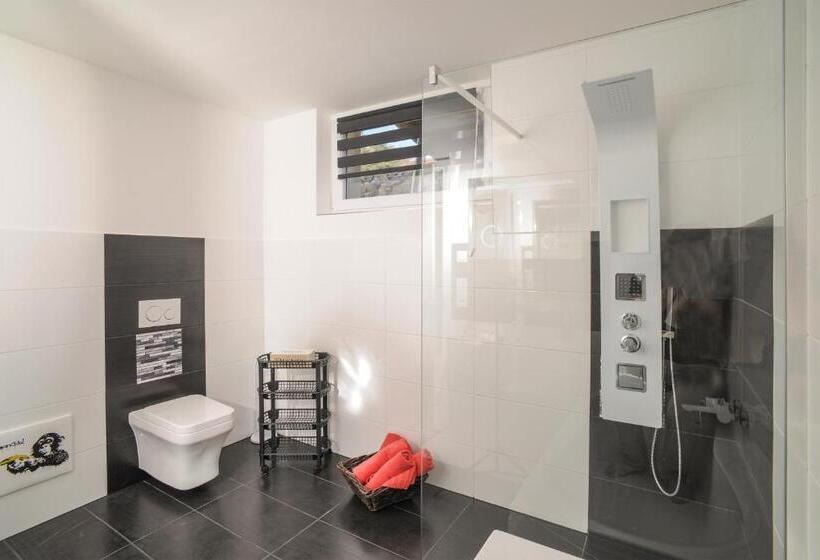 דירת חדר בקומת קרקע, Designapartments Sweet Home   Sennhütte 11