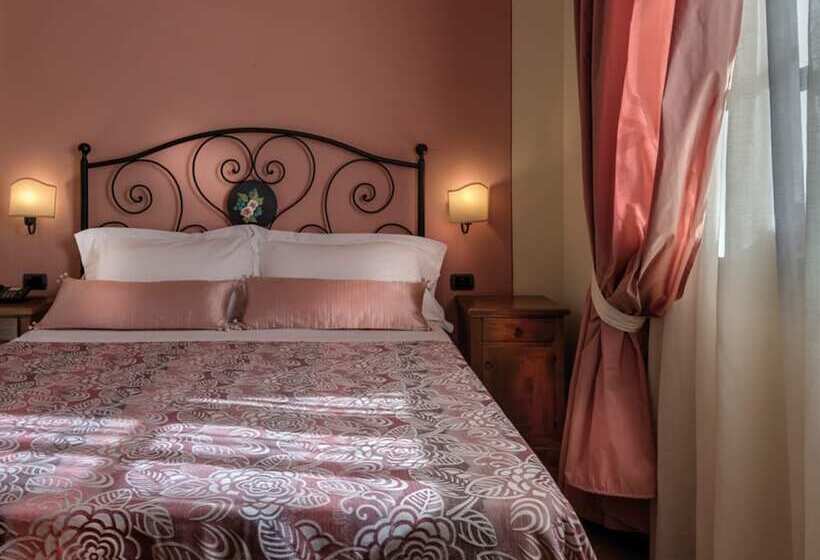 Семейный Номер, & Restaurant Casolare Le Terre Rosse