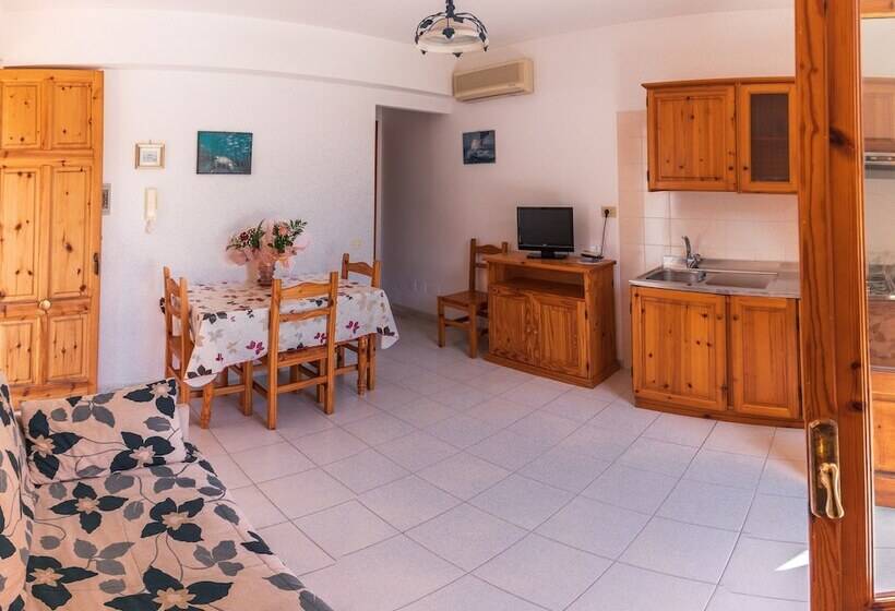 Апартаменты 1 Спальня, Residence La Villetta