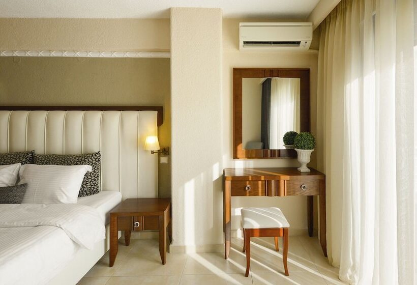 Номер Стандарт Трехместный, Secret Paradise Hotel & Spa
